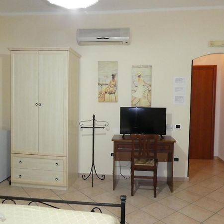 B&B Oliena Bagian luar foto